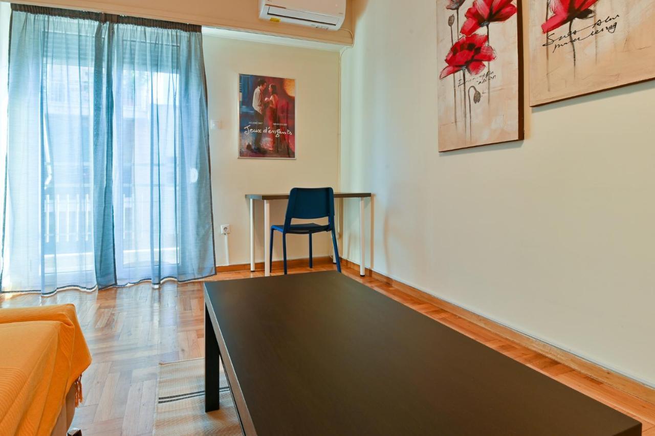Athens Retreat 1-Bdr Apartment By Wehost Atenas Exterior foto